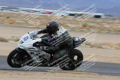 media/Jan-14-2023-SoCal Trackdays (Sat) [[497694156f]]/Turn 9 Inside (11am)/